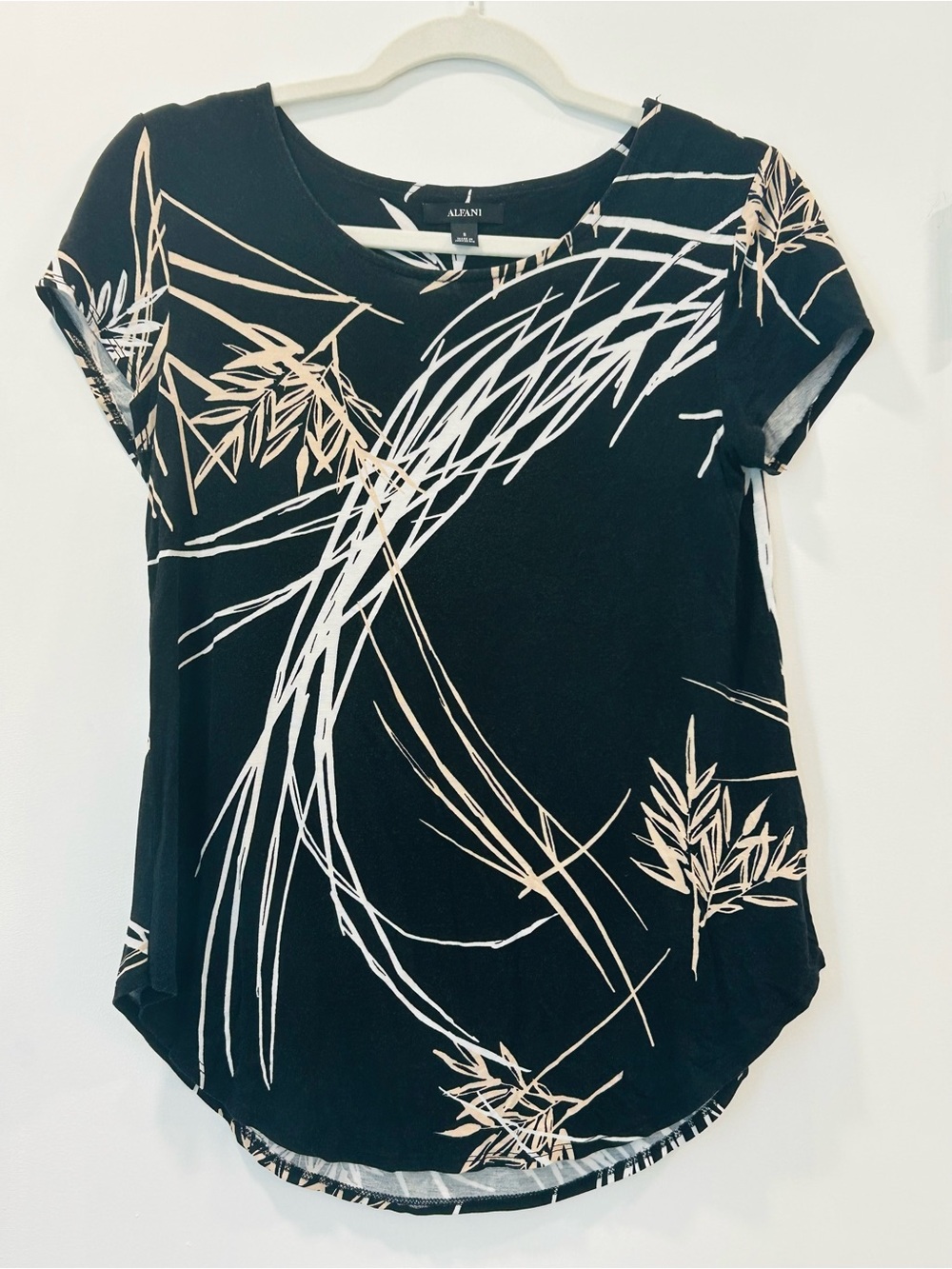 Alfani Black Short-Sleeve Top with Beige and White Abstract Botanical Print
